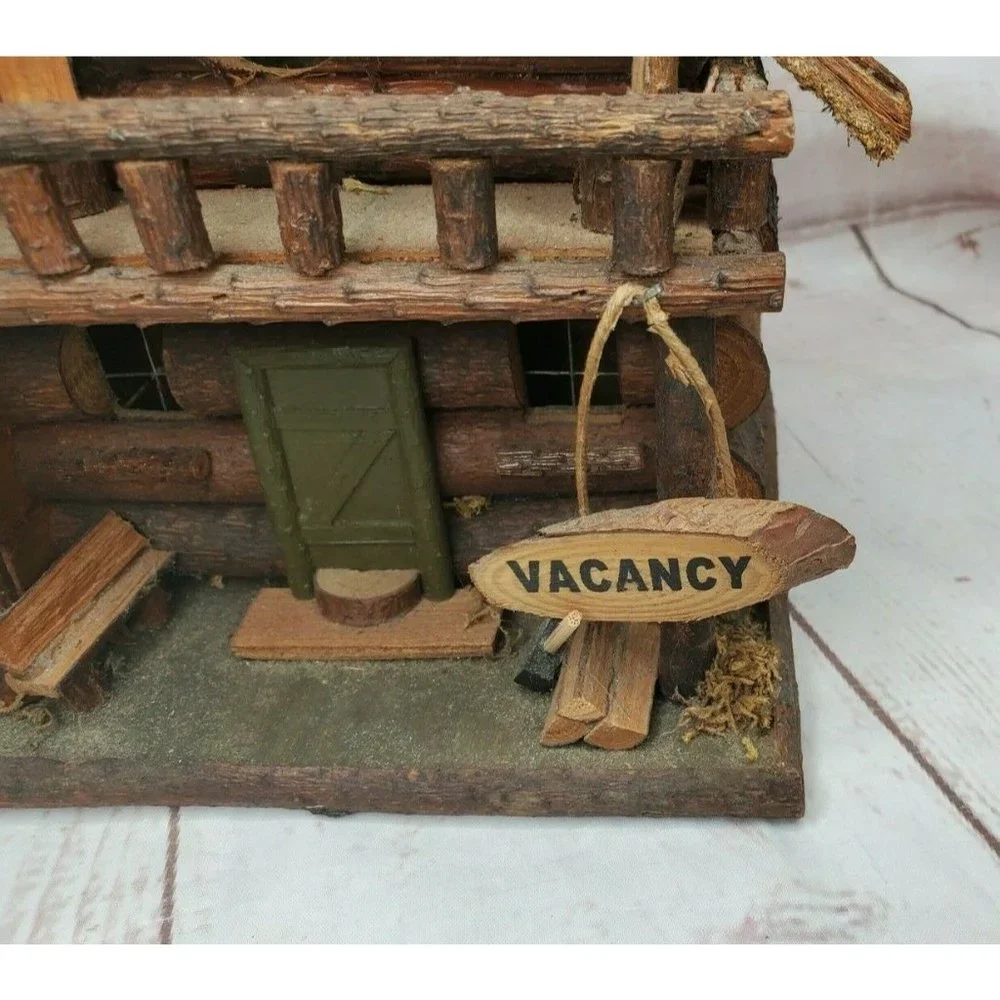 Rare Vintage Mountain Lodge Decorative Real Wood 3d Wood Cabin Bird House Feeder